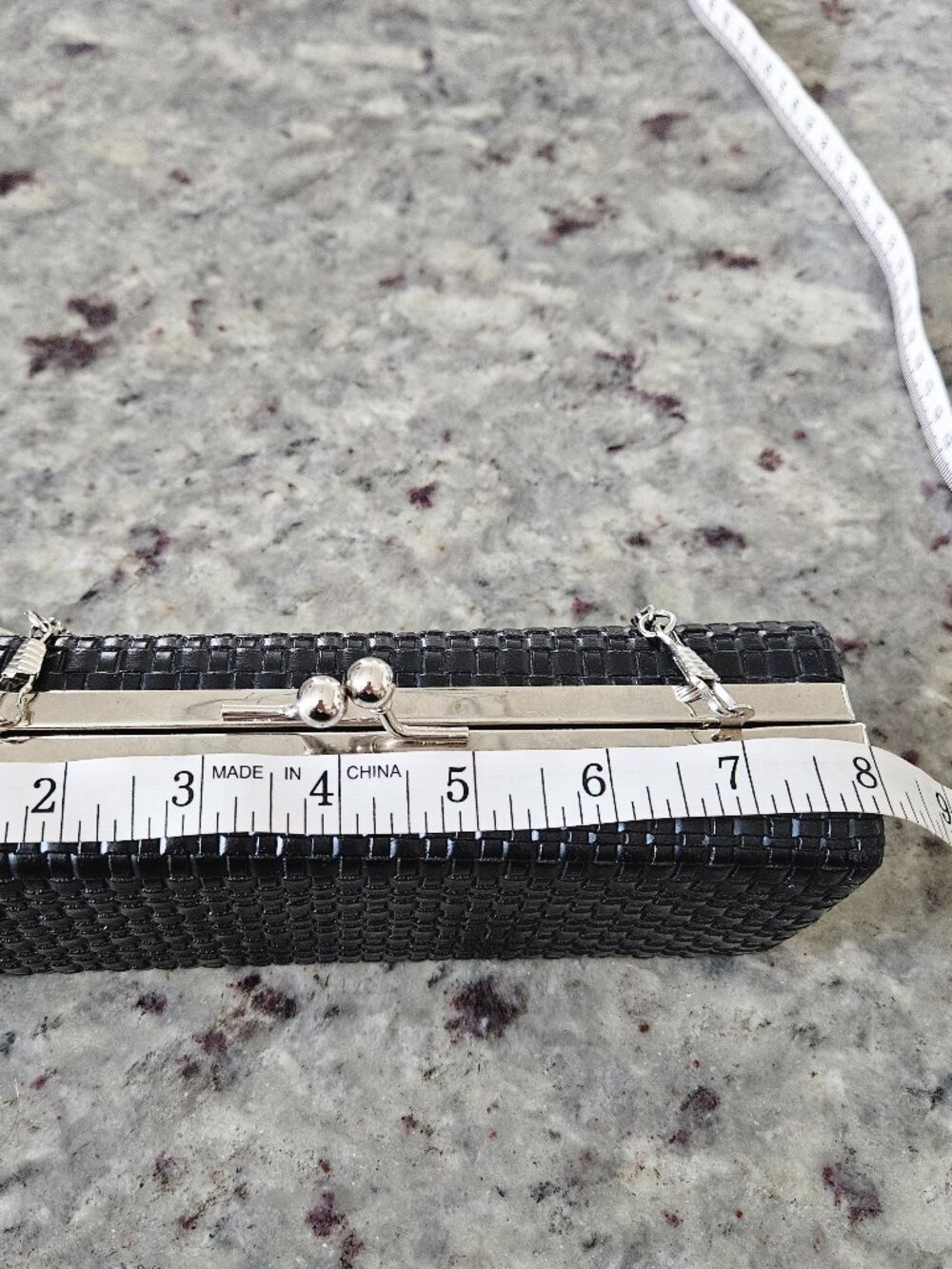 Vintage Black Woven Kiss Lock Clutch - Retro Mini Evening Bag W/ Chain Strap - Picture 10 of 12